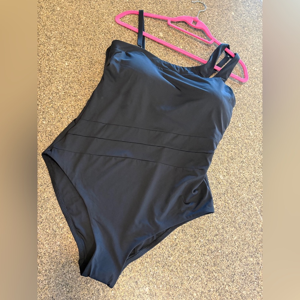 BECCA Black Cutout One-Piece Swimsuit 16-18 1X NWT